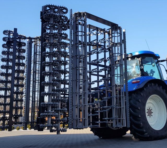 Augsnes apstrādes agregāts AGRO-TOM UPH 4.0 (18))