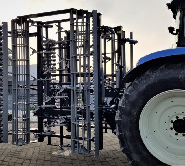 Augsnes apstrādes agregāts AGRO-TOM UPH 4.0 (07))