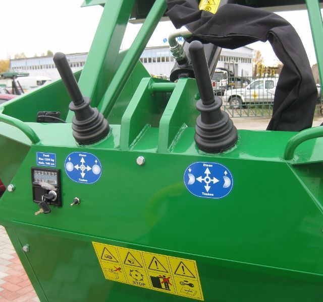 Barības izdalītājs Agronic 143S 4WD_06