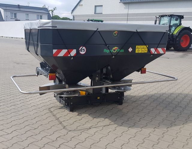 Uzkarināmiais minerālmēslu izkliedētājs Agro-Tom RNH XL (2) -- Sandio Tehnika SIA