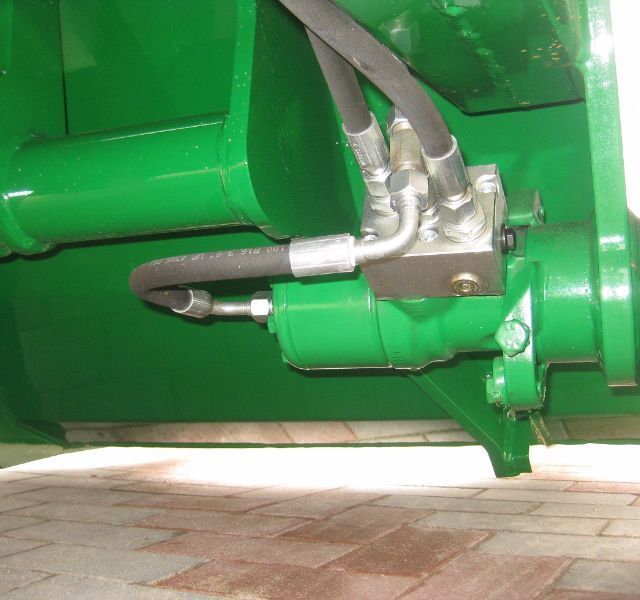 Barības izdalītājs Agronic 143S 4WD_08